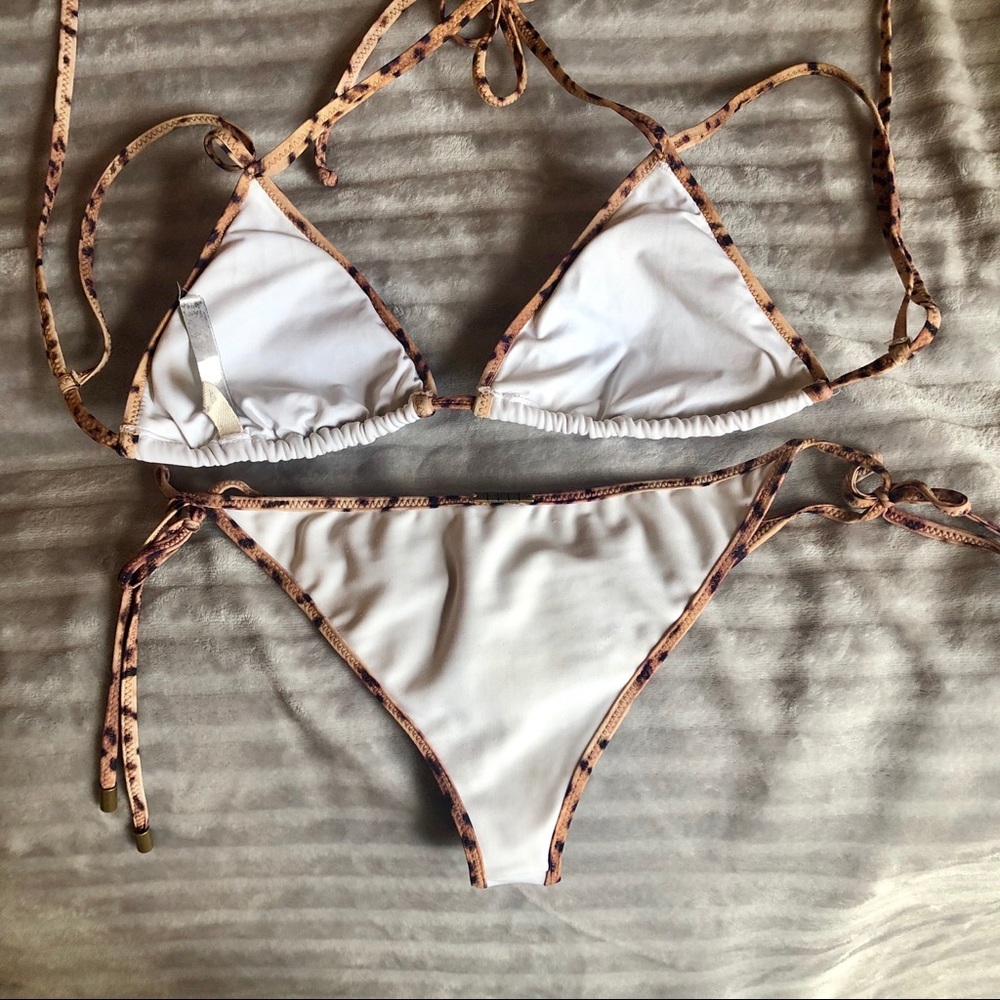 SOFIA Two Piece Kini - Picture 2 of 6